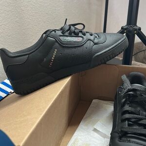 Yeezy adidas power phase​​​​​